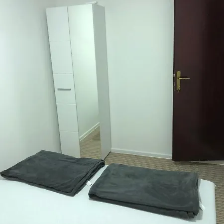 Villa Rnd Vila *